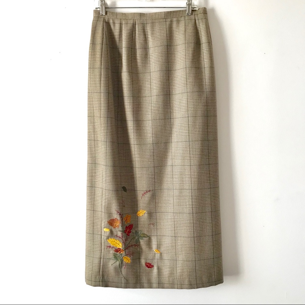 Vintage Harve Benard Embroidered Plaid Wool Skirt